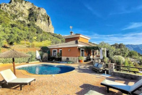 Casa La Roca El Gastor